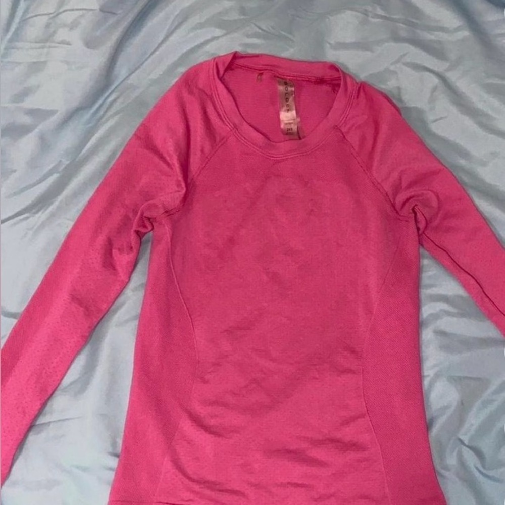 Pink Long Sleeve ARITZIA Athletic Top
